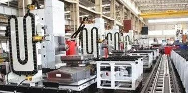 一個(gè)德國(guó)AGV+RFID 全自動(dòng)無(wú)人工廠