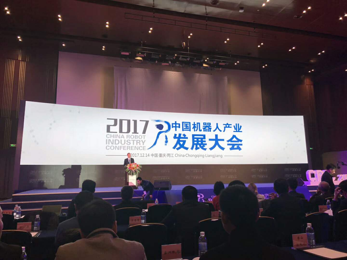 搶先看，最新2017年上半年中國市場國產(chǎn)工業(yè)機器人統(tǒng)計數(shù)據(jù)
