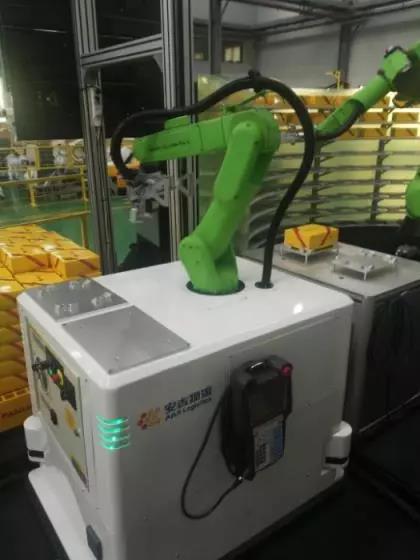 安吉智能與發(fā)那科聯(lián)合研發(fā)AGV協(xié)作機器人