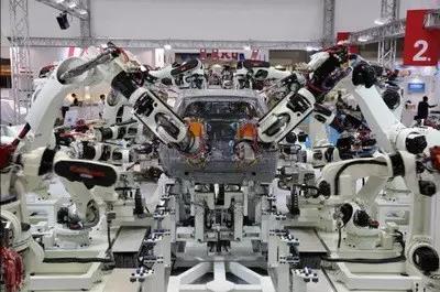 工業(yè)機(jī)器人2020年有望全面回升？