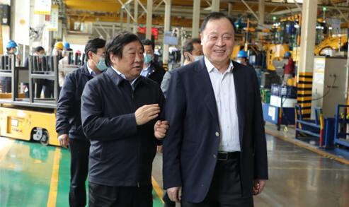 山東重工集團董事長譚旭光到臨工集團訪問交流