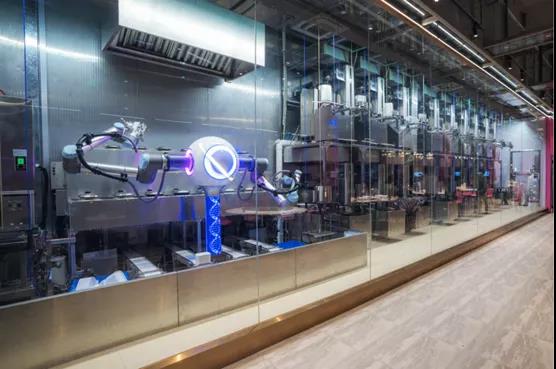 最快20秒出餐，碧桂園打造的全球首家機器人餐廳綜合體亮相