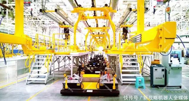 汽車行業(yè)出貨超萬臺(tái)——高口碑的新松移動(dòng)機(jī)器人