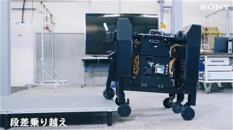 索尼發(fā)布新一代移動(dòng)機(jī)器人