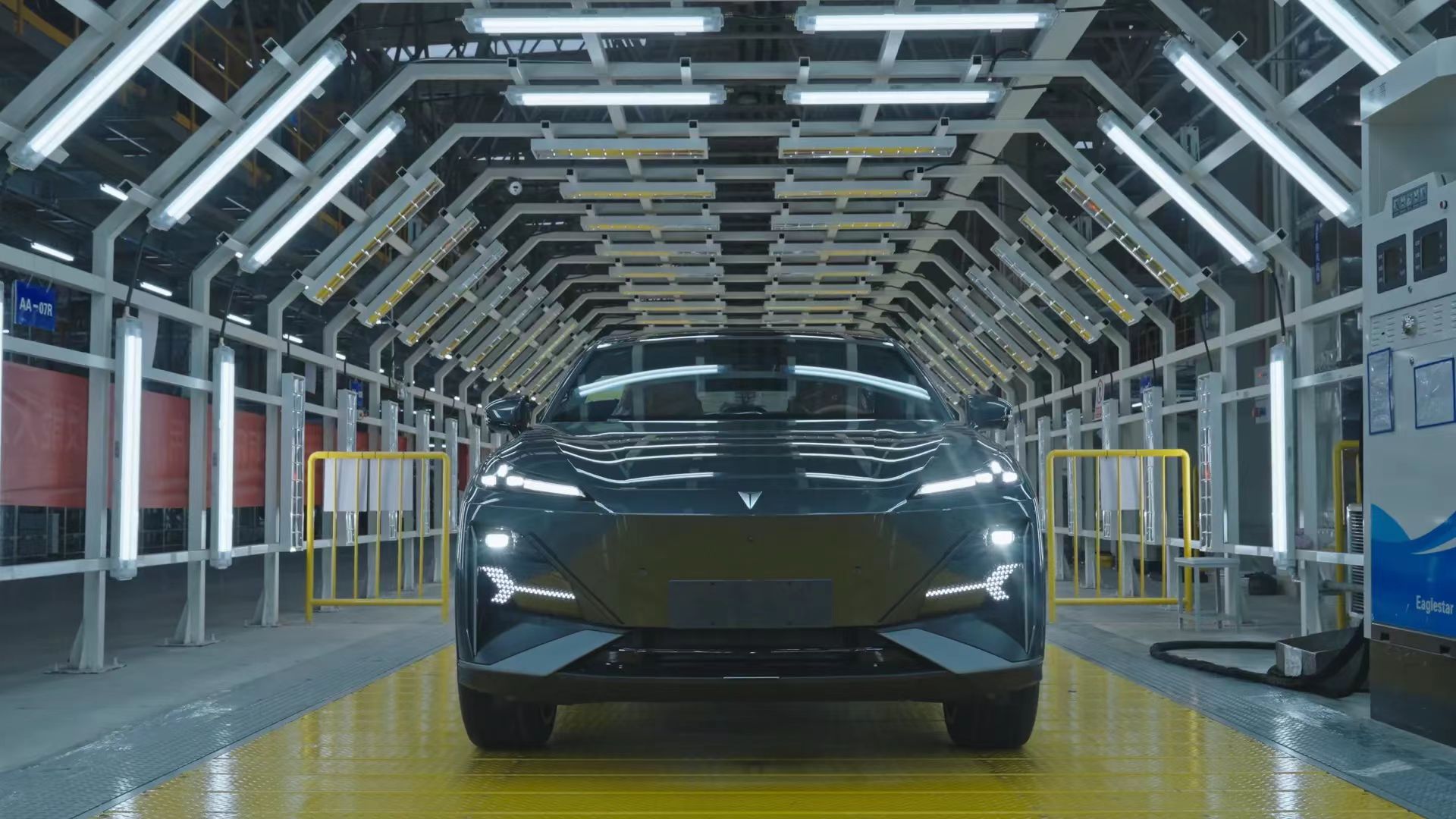 400+AMR齊聚，驅(qū)動長安汽車整車大規(guī)模下線